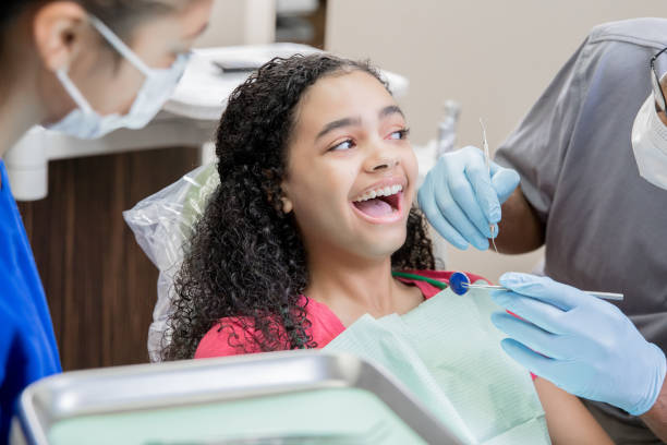 Best Chipped Tooth Repair Near Me  in Southeast Arcadia, FL
